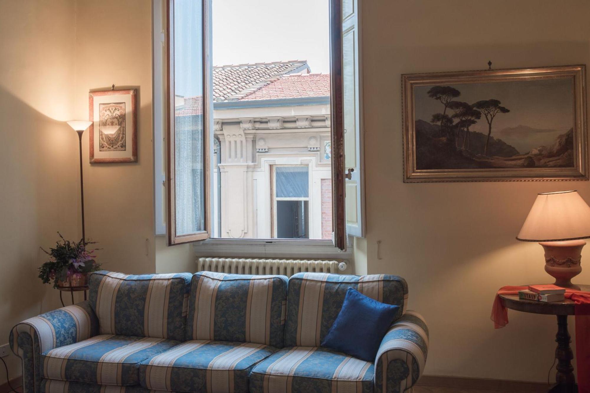 Italian Experience-Duomo Suite Florence Luaran gambar