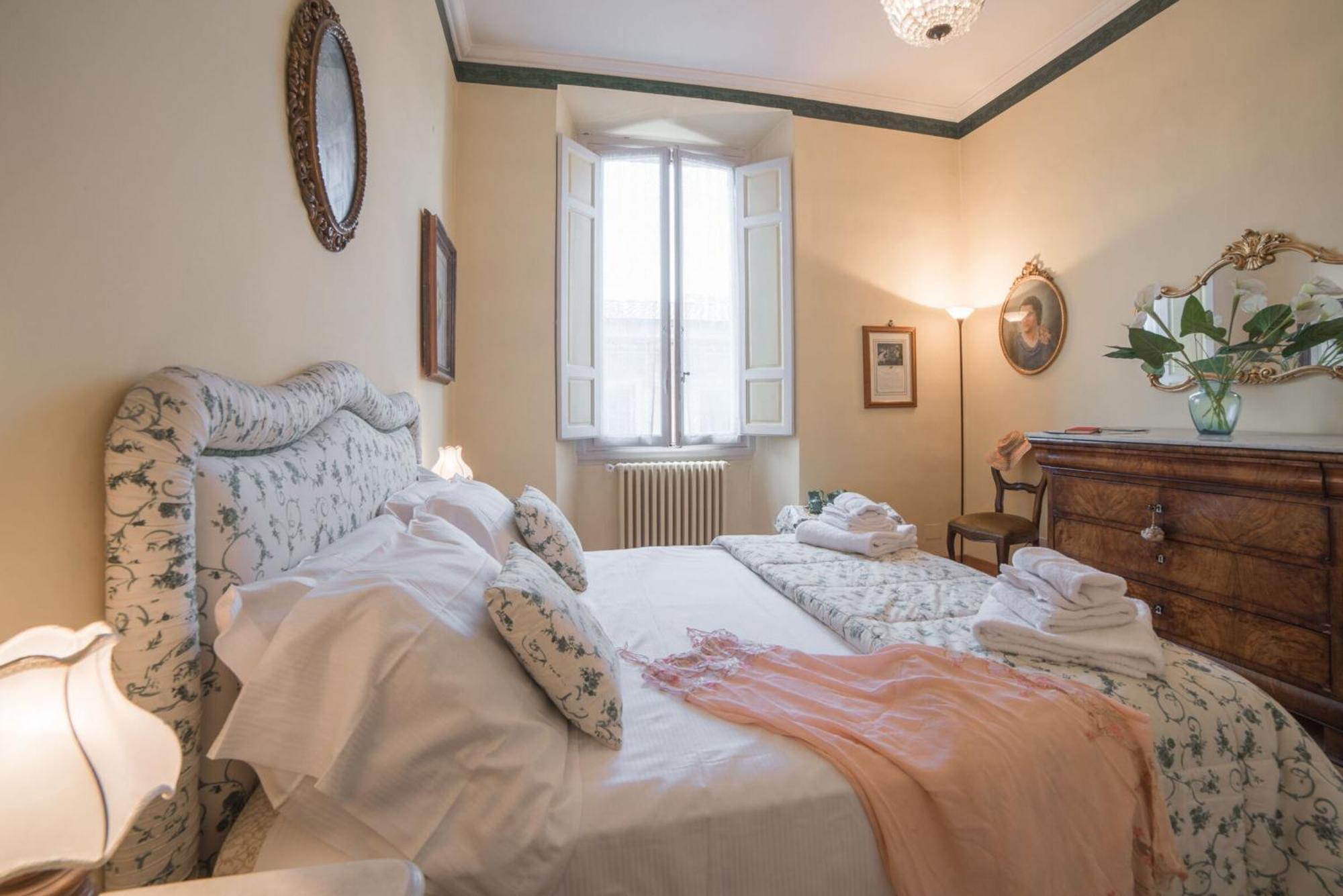 Italian Experience-Duomo Suite Florence Luaran gambar