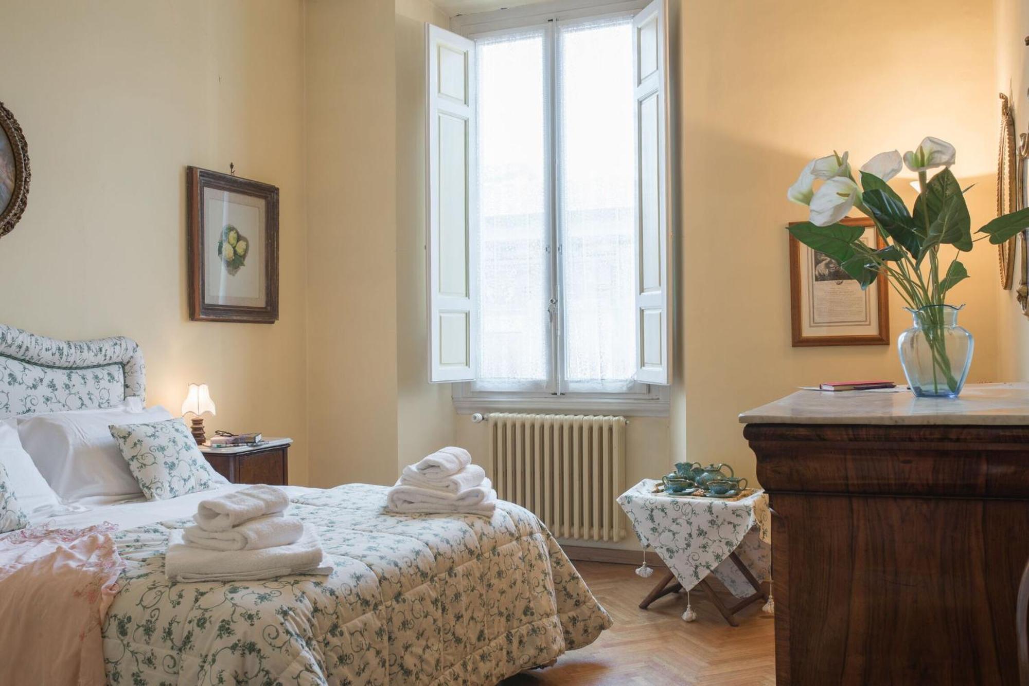 Italian Experience-Duomo Suite Florence Luaran gambar